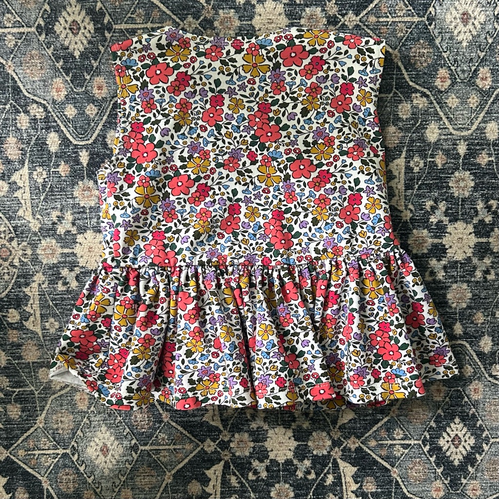 Little Road Co. Floral Peplum Top - Size 5 — image 4 of 4